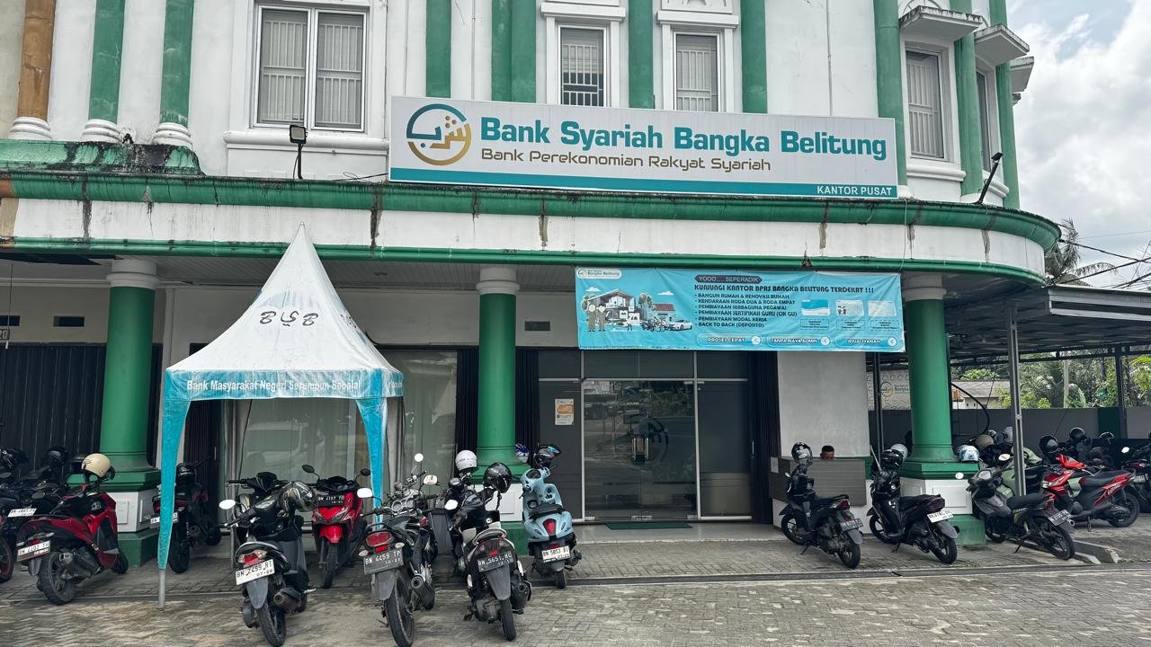 Kantor Pusat & Operasional